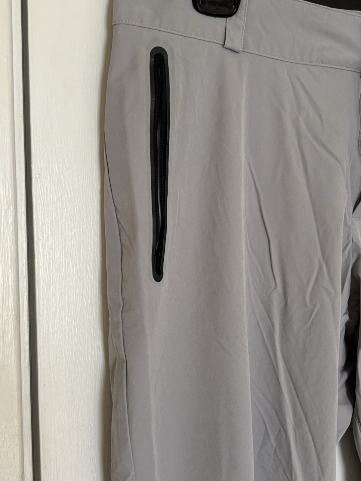 Excellent HELLY HANSEN Zip Pocket Stretch Hiking … - image 3