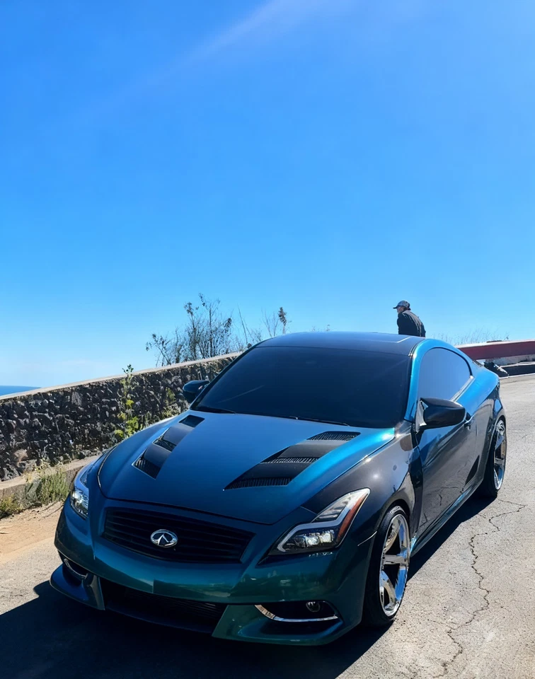 Capó delantero de fibra de carbono forjado para Infiniti G37 (solo 2 puertas) Foto 3 de 4