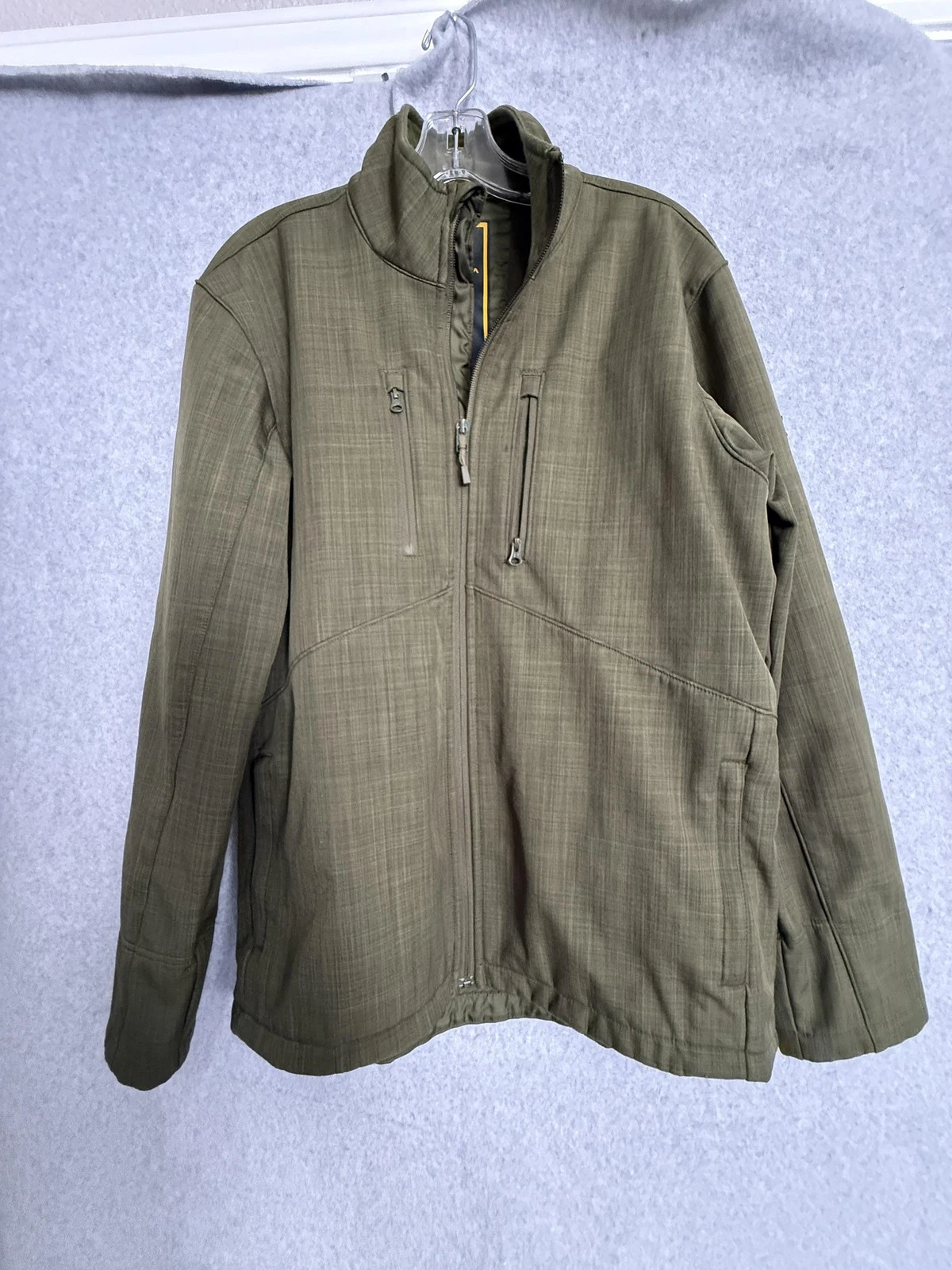 Under Armour UA Storm Jacket Mens Medium Green Softshell Fleece Lined 1239586