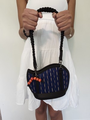 Saraye Tatami Purses of Cambodia Straw Woven Kiri Wave Black Blue Handbag NEW 