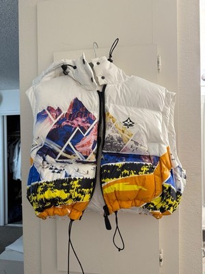 New!!! Authentic!!! Louis Vuitton Mountain Print Puffer Jacket ,  ski collection