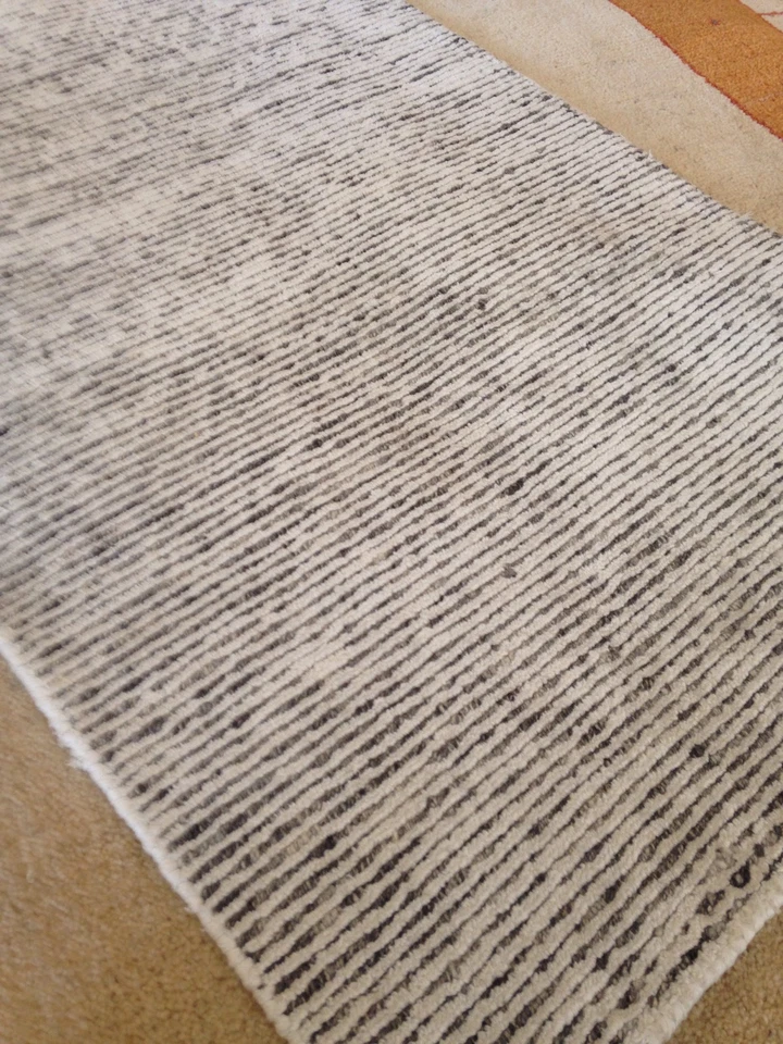 Modern Spectacular Silk/wool Tibetan Knotted Rug 2'X3' Stripe off White - Imagem 3 de 4