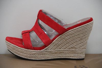 Ugg Australia  Women's Tawnie Sandals  Size 9.5 NEW NIB