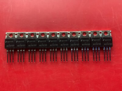 10 Pezzi MC7815CT, Regolatore Di Tensione Lineare 15V 1A, Package TO220, MTX-IC, Nuovi