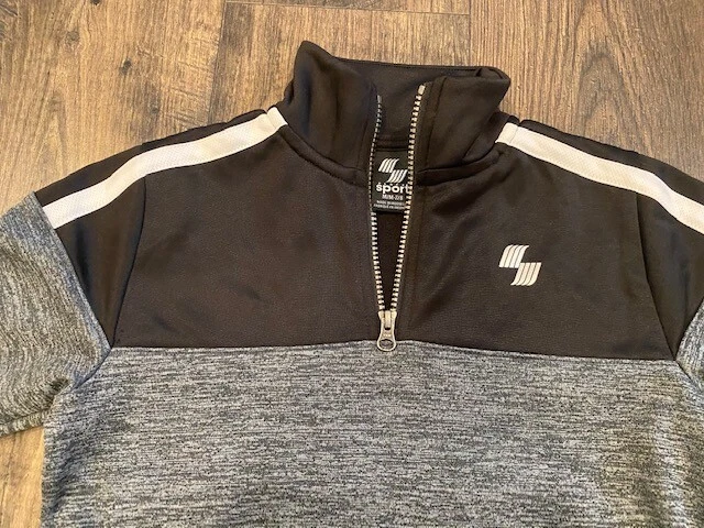*USADO EN EXCELENTE ESTADO* Youth The Children's Place 1/4 cremallera manga larga estilo polar negro talla 7/8 Foto 2 de 4