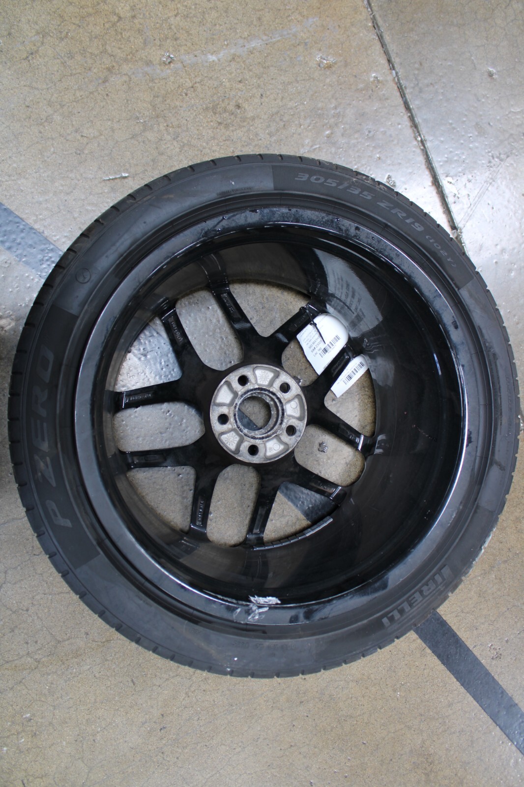 Lamborghini Huracan, LP 580, Rear Wheel, Used, Scratched, P/N 4T0601017K