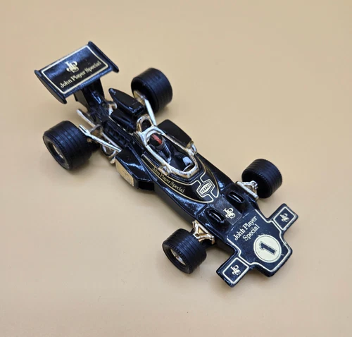 Vintage John Player Special Race Car Texaco Corgi F1 #1  1/36  Great Britain