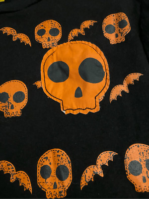 NWOT Halloween Lite Wear Skull and Bat T-shirt Size XL