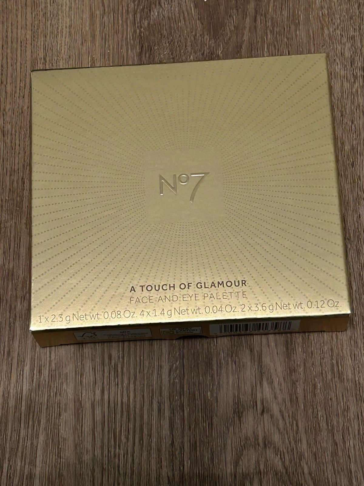 Boots No7 A Touch of Glamour Face & Eye Palette Eyeshadows Bronzer & Highlighter