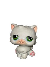 Littlest Pet Shop LPS 15 Persian White Cat with Green Eyes