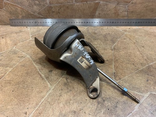 Mercedes-Benz C W204 2013 Diesel 150kW Einzelteil Vakuum Unterdruck Turbolader