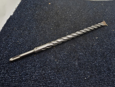 DeWALT 5/8'' x 12'' SDS Plus Hammer Drill Bit ANSI 24 09