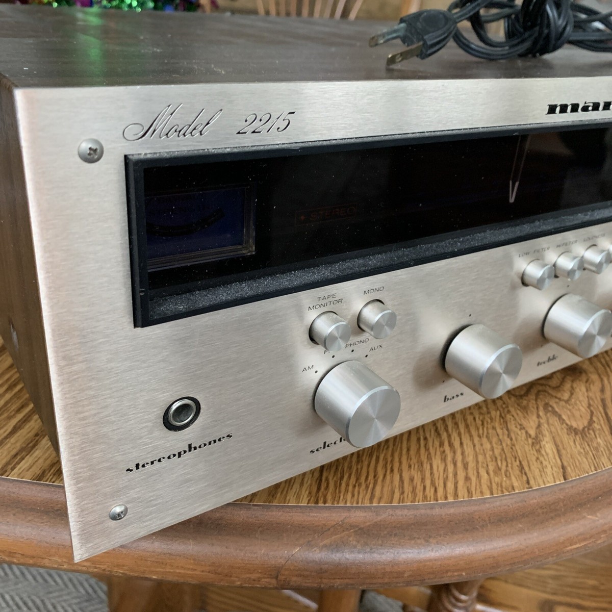 MARANTZ 2215 CHAMPAGNE ENGRAVED FACEPLATE . #622 on assembly Line
