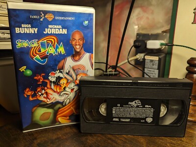 Space Jam (1996) VHS Tape (WB) Rated PG - Michael Jordan + Looney