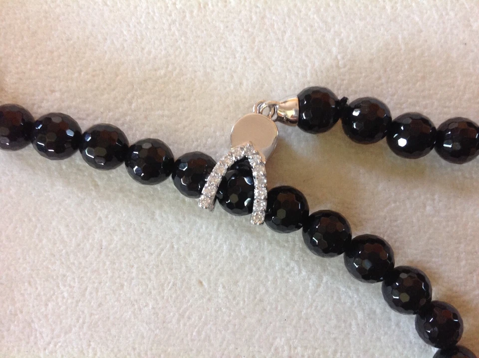 Collana onice con chiusura regolabile a clip in argento e zirconi - Immagine 2 di 3