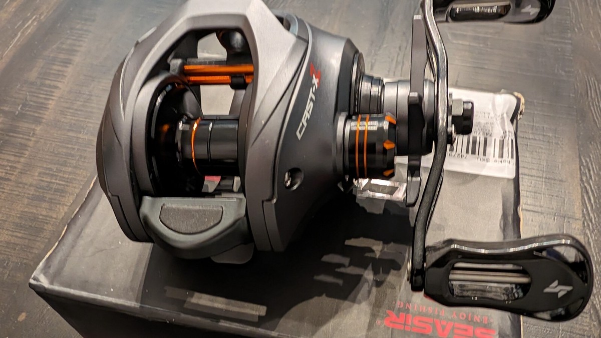 SEASIR CAST-X2 ベイトリール 7.3:1　3個 新品未使用品　左巻 SEASIR CAST-X2 ベイトリール 7.3:1 3個 新品未使用品 左巻