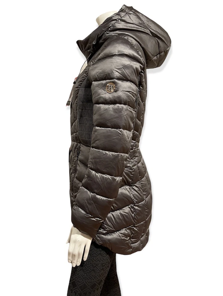 NWT! Women Winter Packable Quilted Gray Jacket Size S - Image 3 of 4