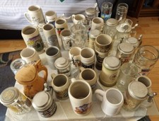 40 Bierkr&uuml;ge Bierkrug Sammlung Glas Stein Holz z.t. mit Deckel Zink o. Silber