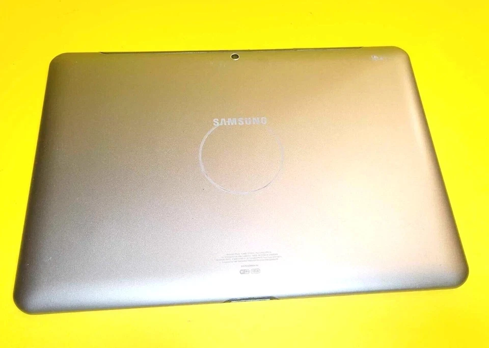 *BROKEN SCREEN* SAMSUNG GALAXY TAB 2 GT-P5113 16GB WIFI ANDROID TABLET SILVER - Image 3 of 4