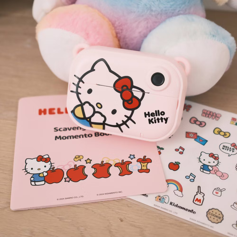 Kidamento Hello Kitty Instant + Digital Camera