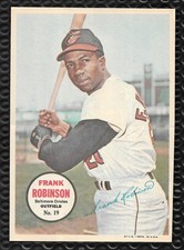 Centered Beauty! FRANK ROBINSON-Baltimore Orioles! 1967 Topps Pin-Ups # 19