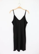 ENZA COSTA Adjustable Spaghetti Straps Slip Dress Black S (1) $195 D1 273