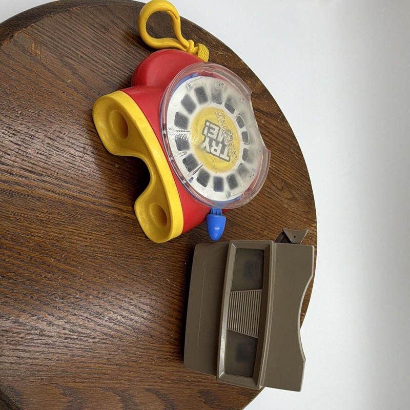 Fisher-Price & Sawyers  View Master- Vintage!! 
