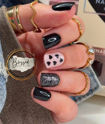 Red Aspen Press On Nails-Boy Bye, Bree-Valentines Short Black Square
