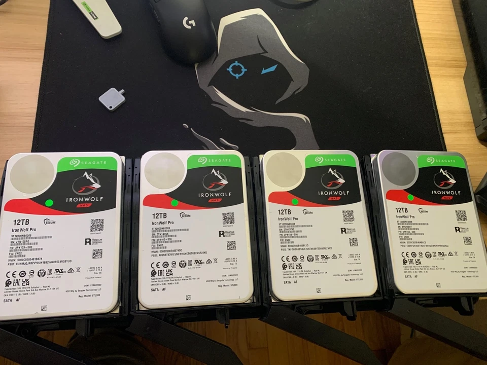 Synology DS920+ NAS Drive with 4x 12TB Ironwolf Pro and 256 SSD and 20 GB RAM!! - Image 2 of 4