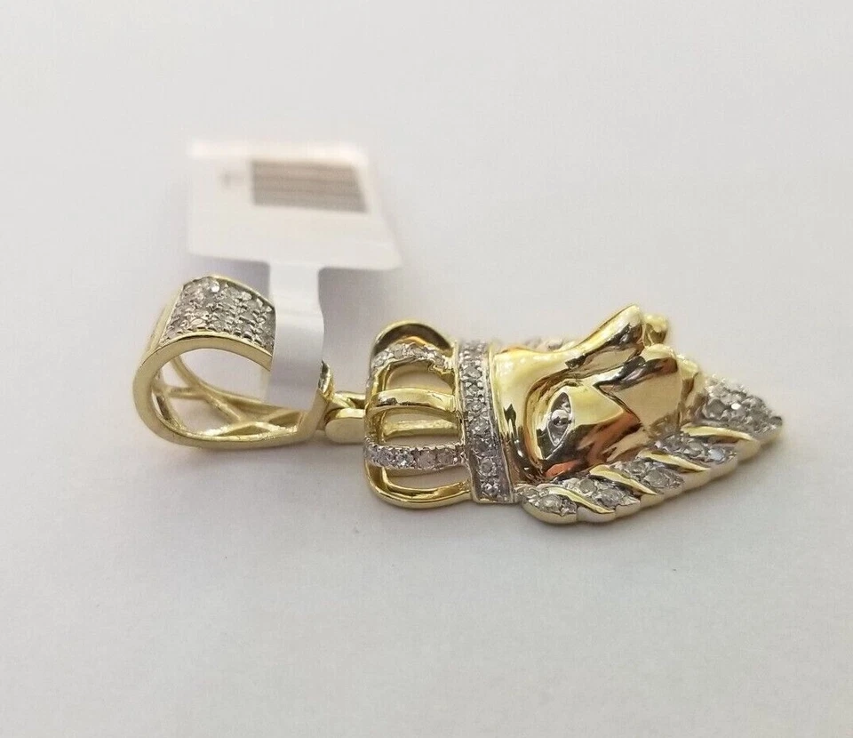 Colgante de diamantes reales cabeza de león rey hombre corona encanto oro amarillo 10k 1"  Foto 2 de 4