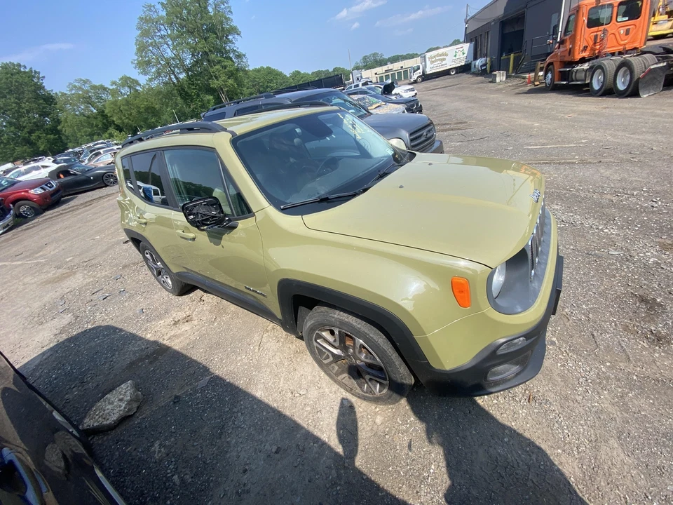 Compresor de aire acondicionado usado para: Jeep Renegade 2015 2,4 grado B Foto 4 de 4