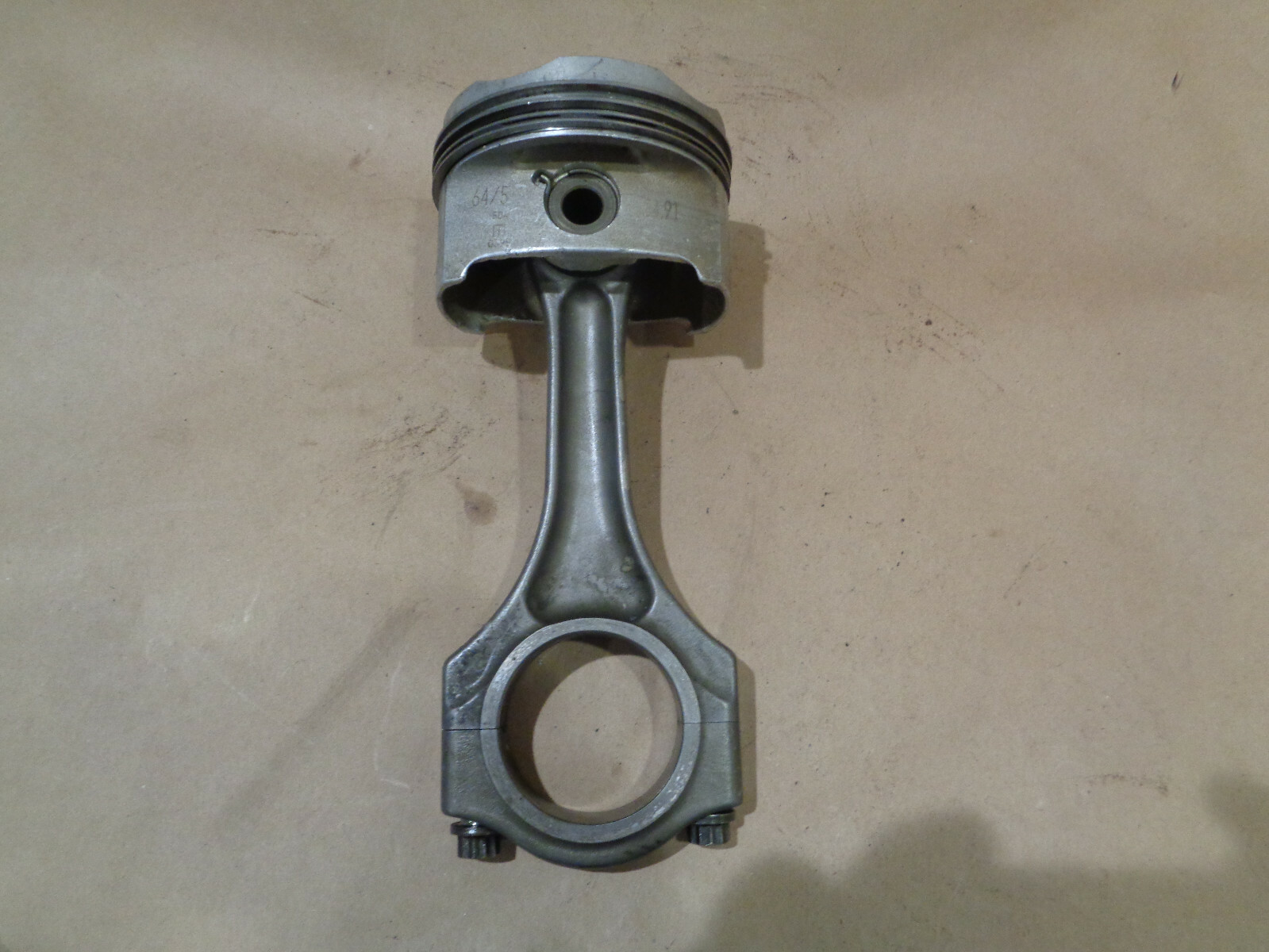 Ferrari 355 - Piston & Con Rod With Matching Cap  P/N 159141