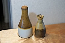Mid Century Modern Jane & Gordon Martz Marshall Studios Pottery M91 Bottle/Vase