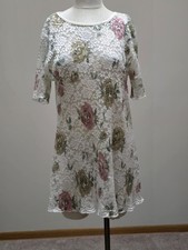 Elegant Vintage Sheer Lace Floral Mid Length Dress Size 14W Brand Elizabeth