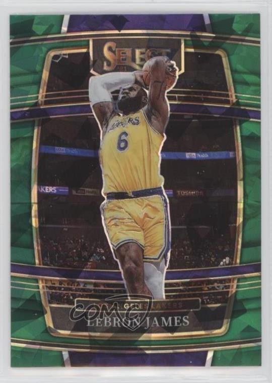 2021-22 Panini Select Concourse Green Ice Prizm LeBron James #100