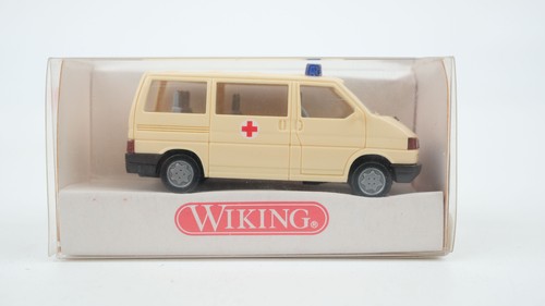 Wiking H0 3200120 Cruz Roja VW Caravelle | Condition: Gebraucht