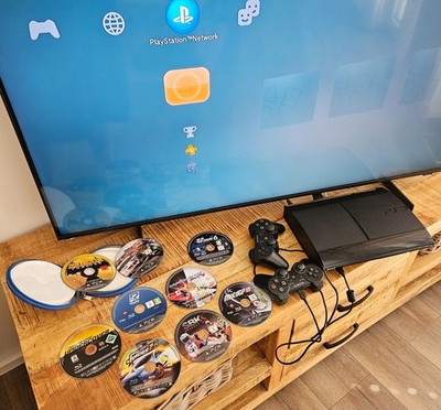 Play Station 3 PS3 Super Slim Konsole 500GB 7 Spiele 2 Controller Original PS 3