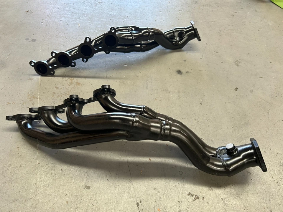 HEADERS EXTRACTORS TO SUIT TOYOTA LANDCRUISER UZJ100 100 SERIES V8 4.7L V8 WAGON - image 2 of 3