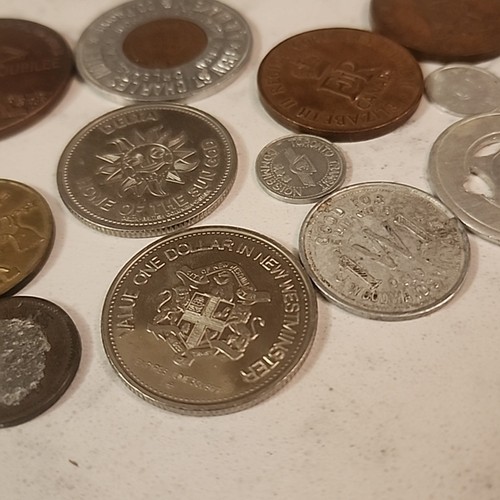 Vintage Trade Tokens Lot Canada Goo Luck Tokens Etc - Bild 8 von 8
