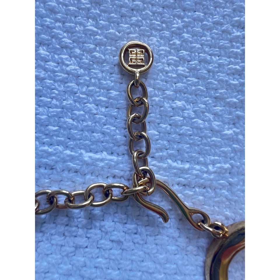 Collar de cadena de gran tamaño grueso tono dorado Givenchy Foto 4 de 4