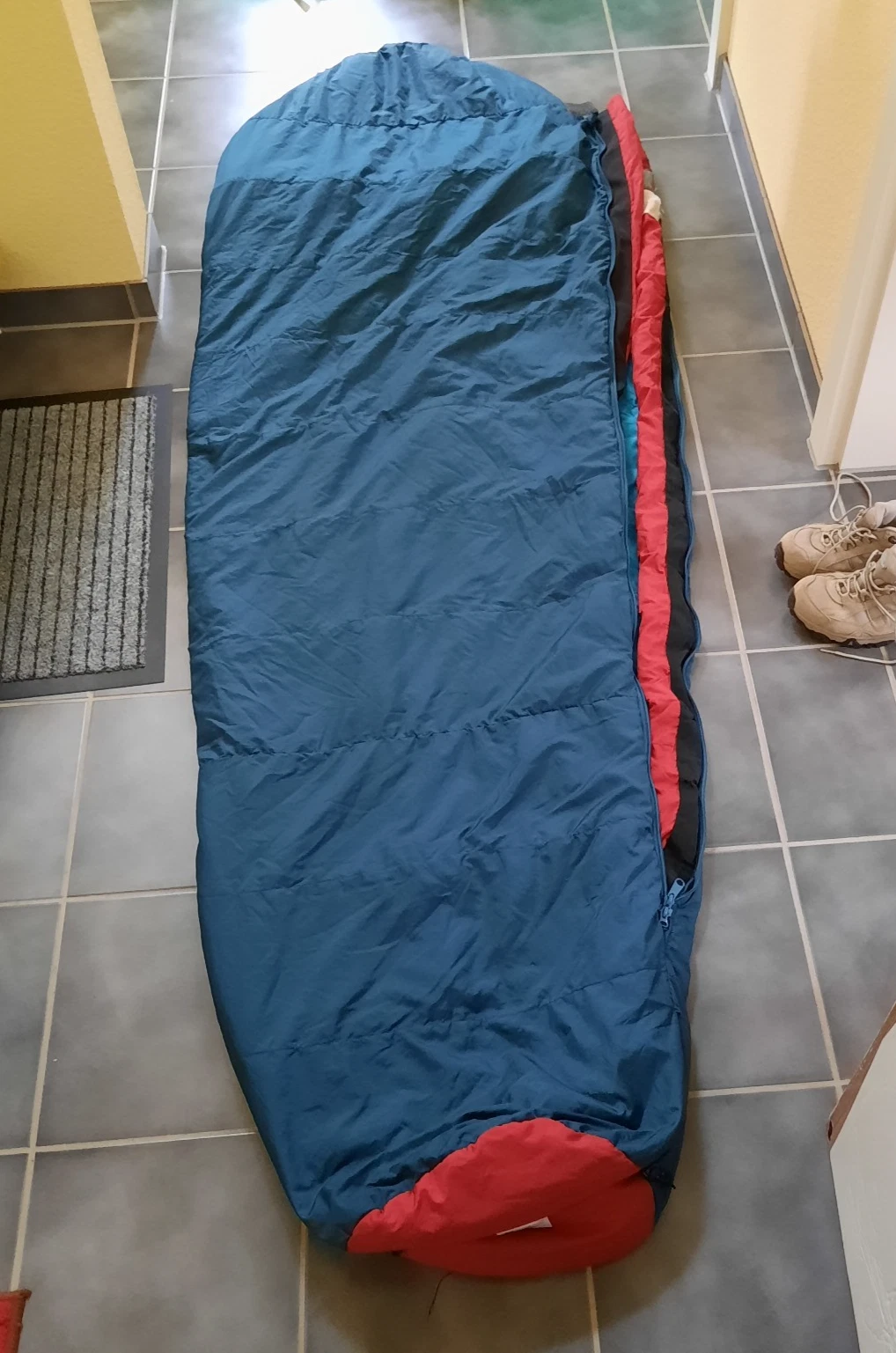 Jack Wolfskin Sleeping Bag Thinsulate 3M Lite Loft