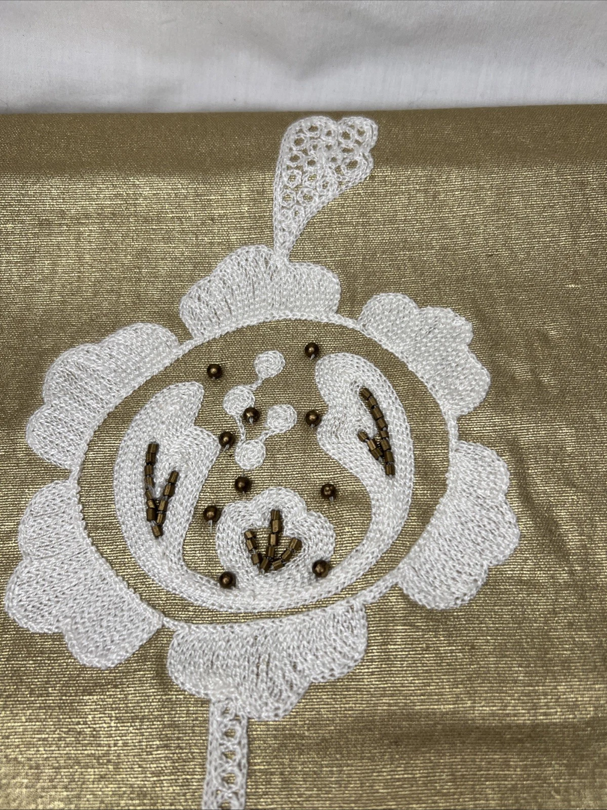 Pier 1 Table Runner - Thumbnail 3