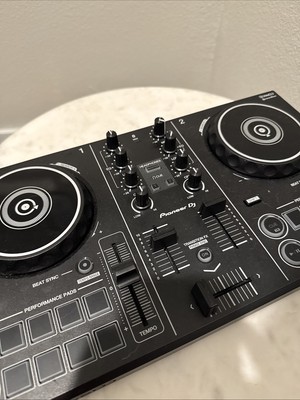 Pioneer DDJ-200 Smart DJ Controller