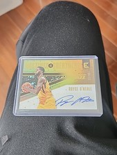 2017-18 Panini Essentials Basketball Cards 6