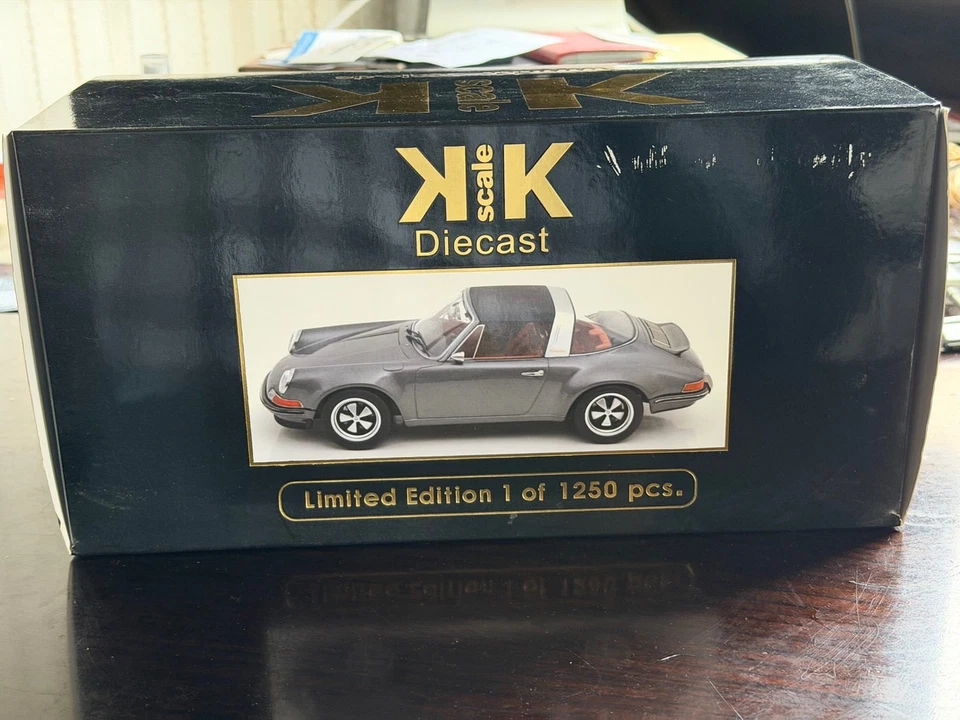 KK-Scale Porsche 911 Targa Singer Design Anthracite – 1:18 Scale – Edizione Limi - Immagine 2 di 4