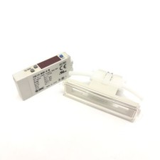 SMC ZSE10-M5R-A-M Digital Vacuum Pressure Switch 0 To -101kPa, 12-24VDC, NPN/PNP