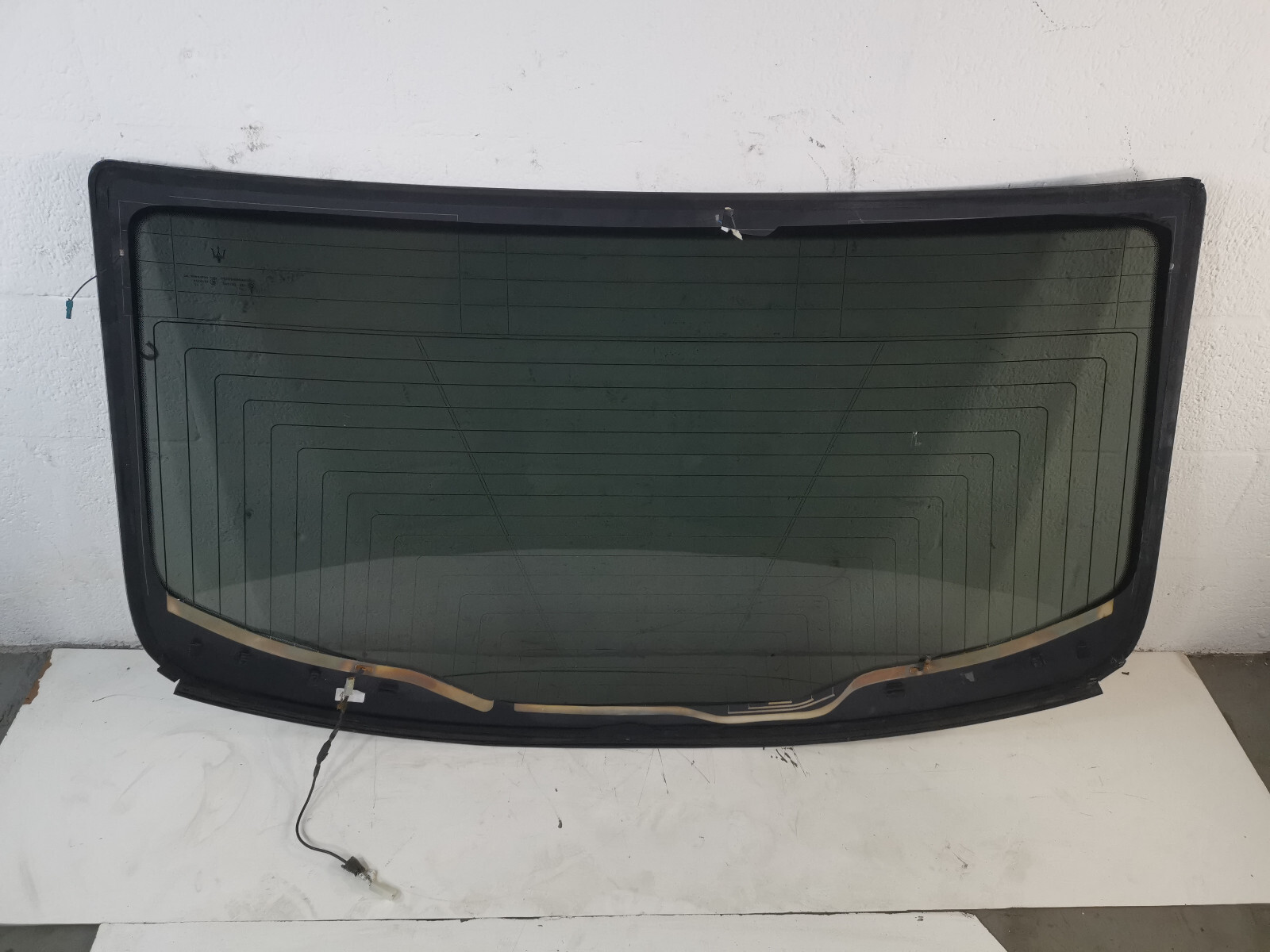 2014-2023 Maserati Ghibli Rear Window Back Glass Heated