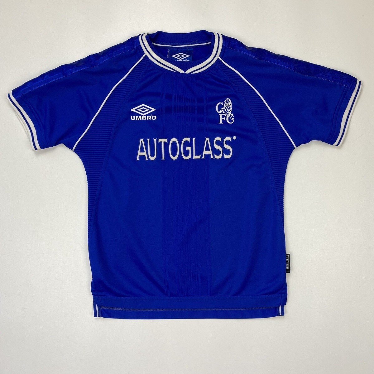 Vintage Chelsea 1999 2000 KIDS Umbro Home Football Shirt Vintage Chelsea 1999 2000 KIDS Umbro Home Football Shirt