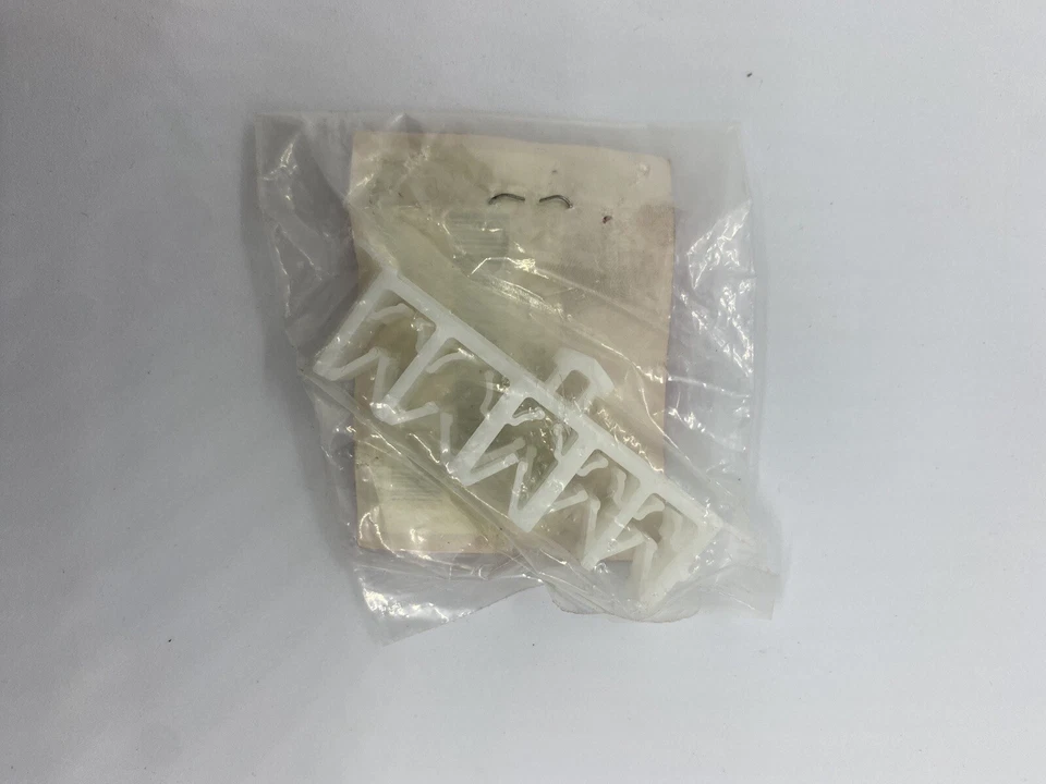 Clip de tubo de combustible para Isuzu Trooper 96-02 Acura SLX 96-99 parte 8944355500 Foto 3 de 3