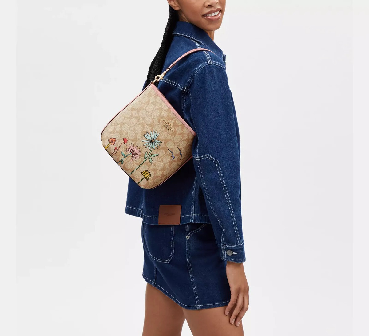 NWT Coach X Observed By Us City Bucket Bag In Signature NWT Coach X Observed By Us City Bucket Bag In Signature